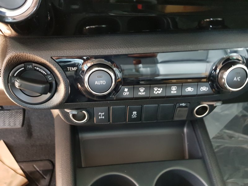2019 LHD Revo AC controls