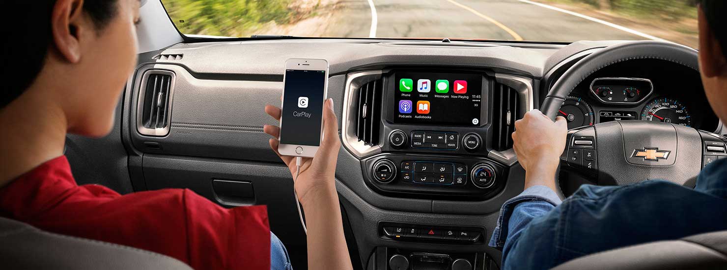 Always Connected Call, text, navigate and be entertained with Apple CarPlay™†.